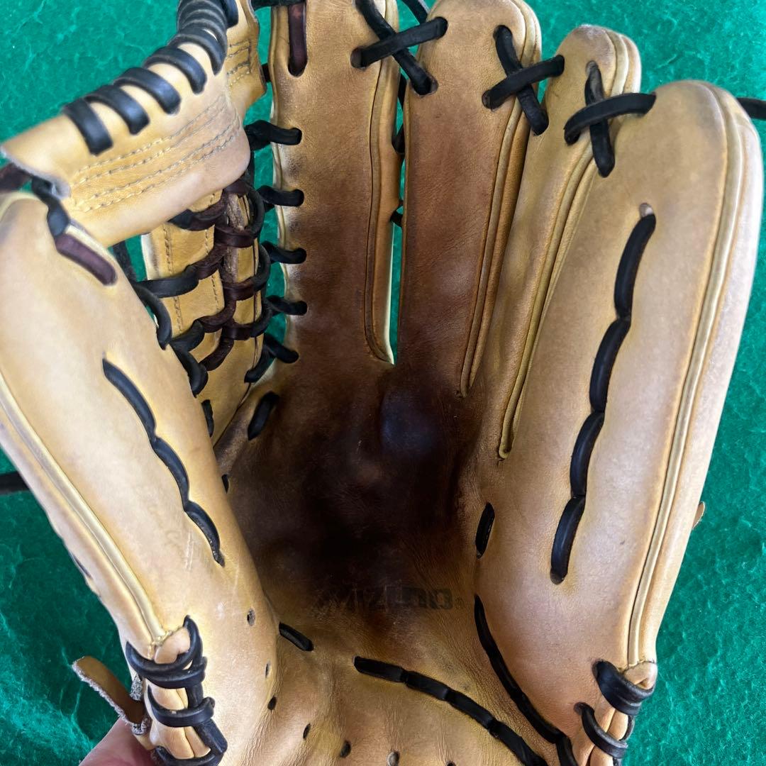 Mizuno 硬式グローブ 右投げ ベージュ 外野手用