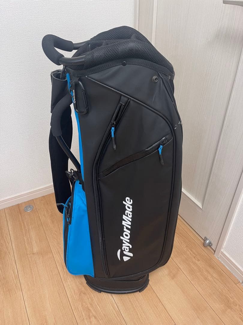 Tee off golf 　TaylorMade キャディバッグ