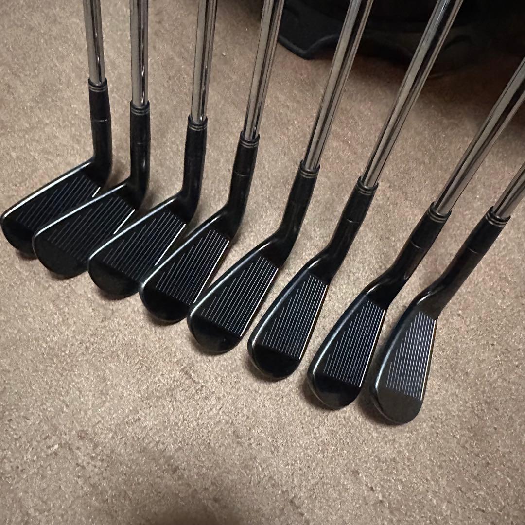 【美品】スリクソンZ945 ブラック 限定モデル アイアン 8本 セット