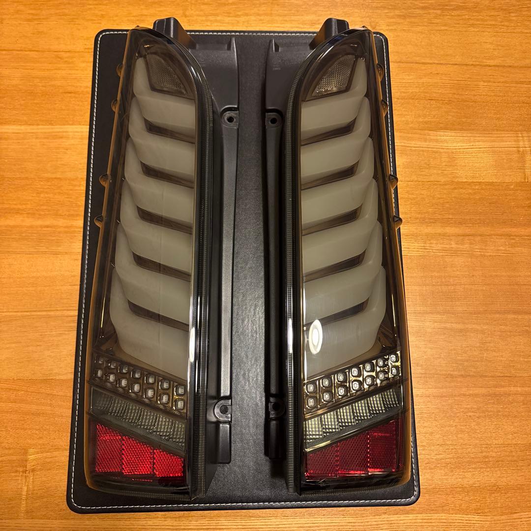 Valenti ジュエルLEDテールランプ ウルトラΣシグマ トヨタ ハイエース