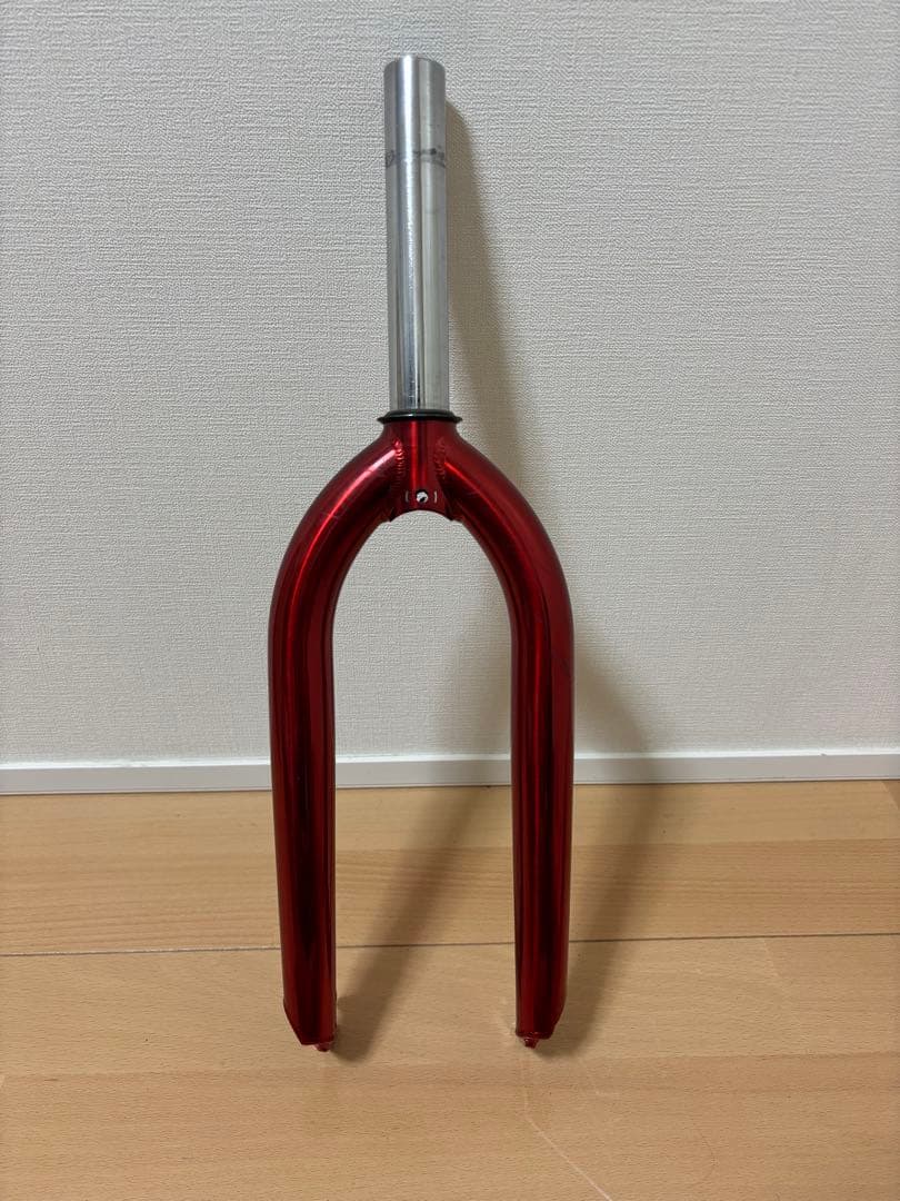 サルトプラス　フロントフォーク　レッド