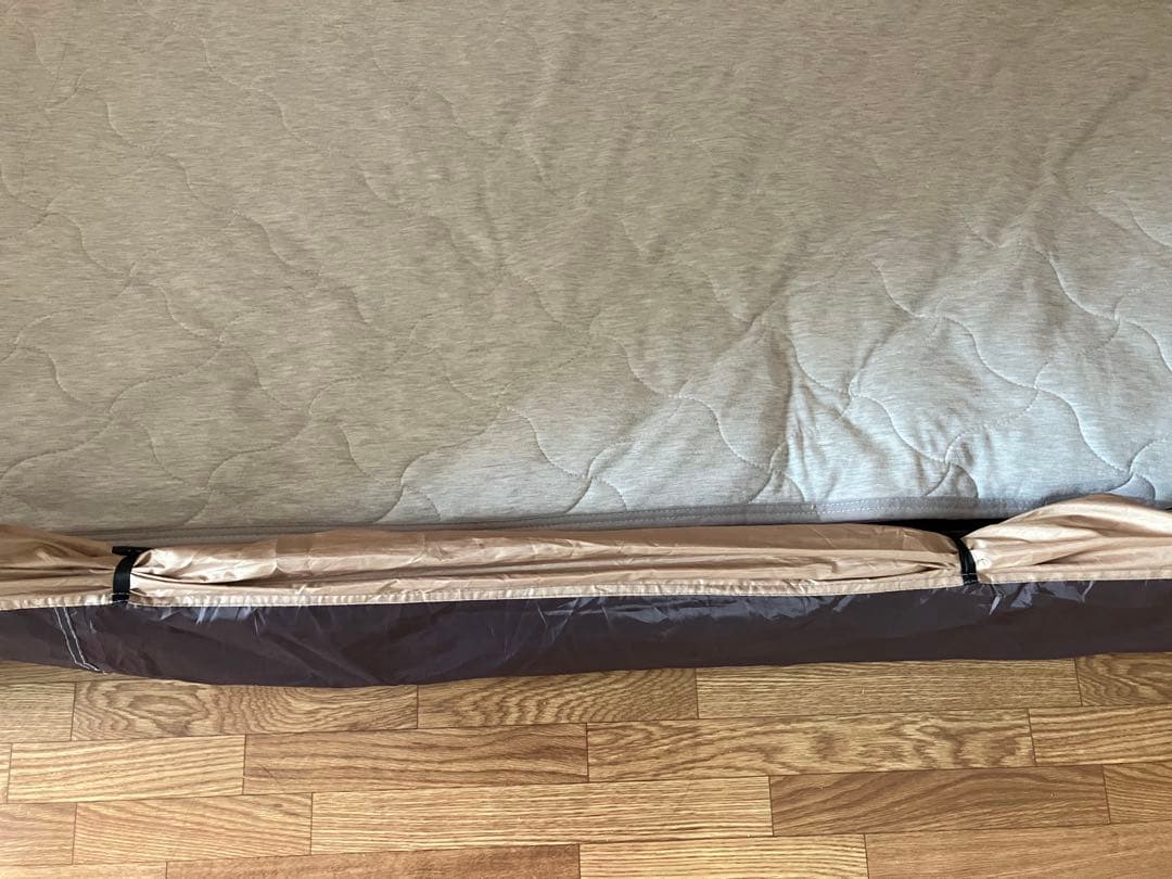 自動ポップアップ式ワンタッチテント2〜3人用 設営30秒キャンプ 室内 防災　春
