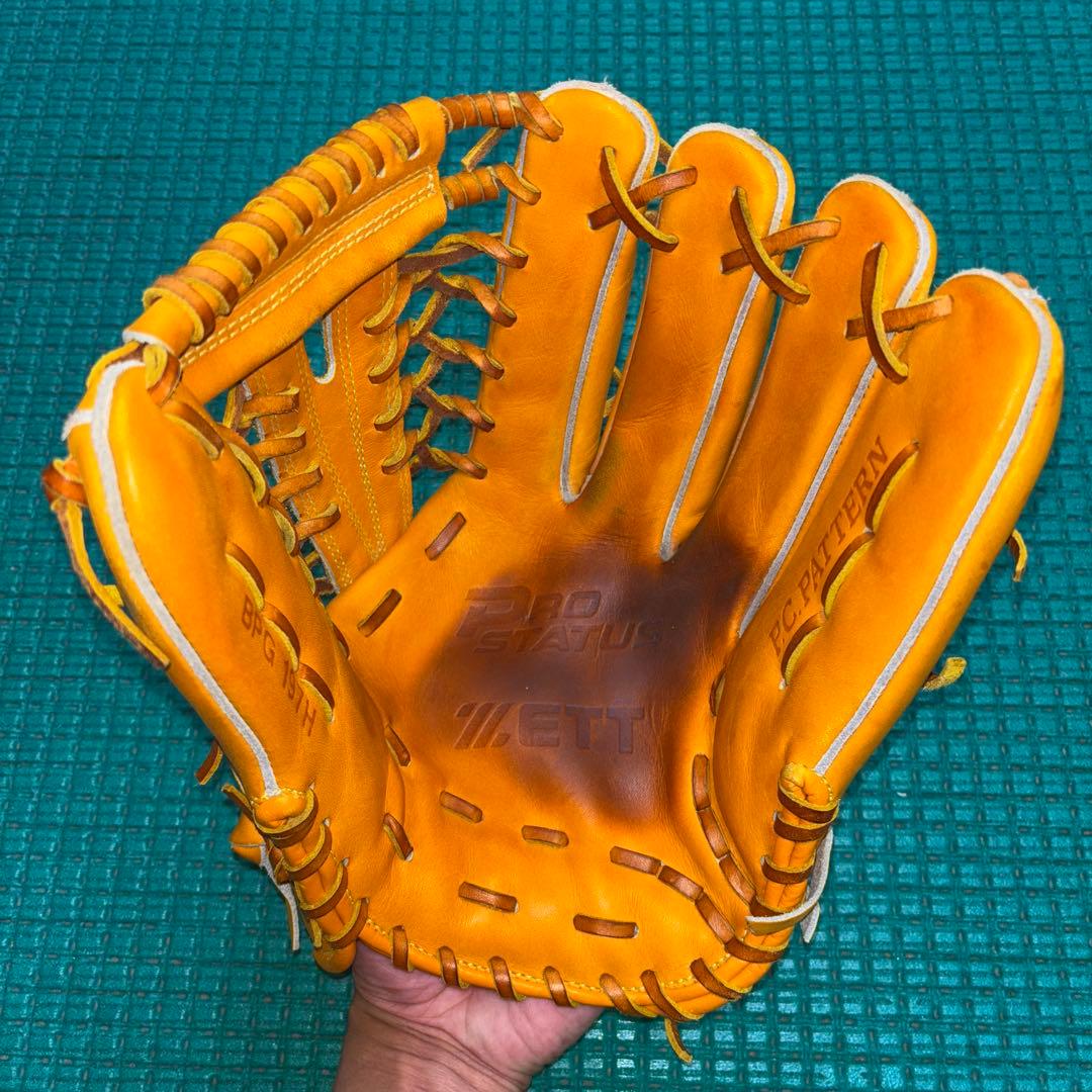 ZETT PROSTATUS 硬式グローブ 外野手用　（湯もみ済み）