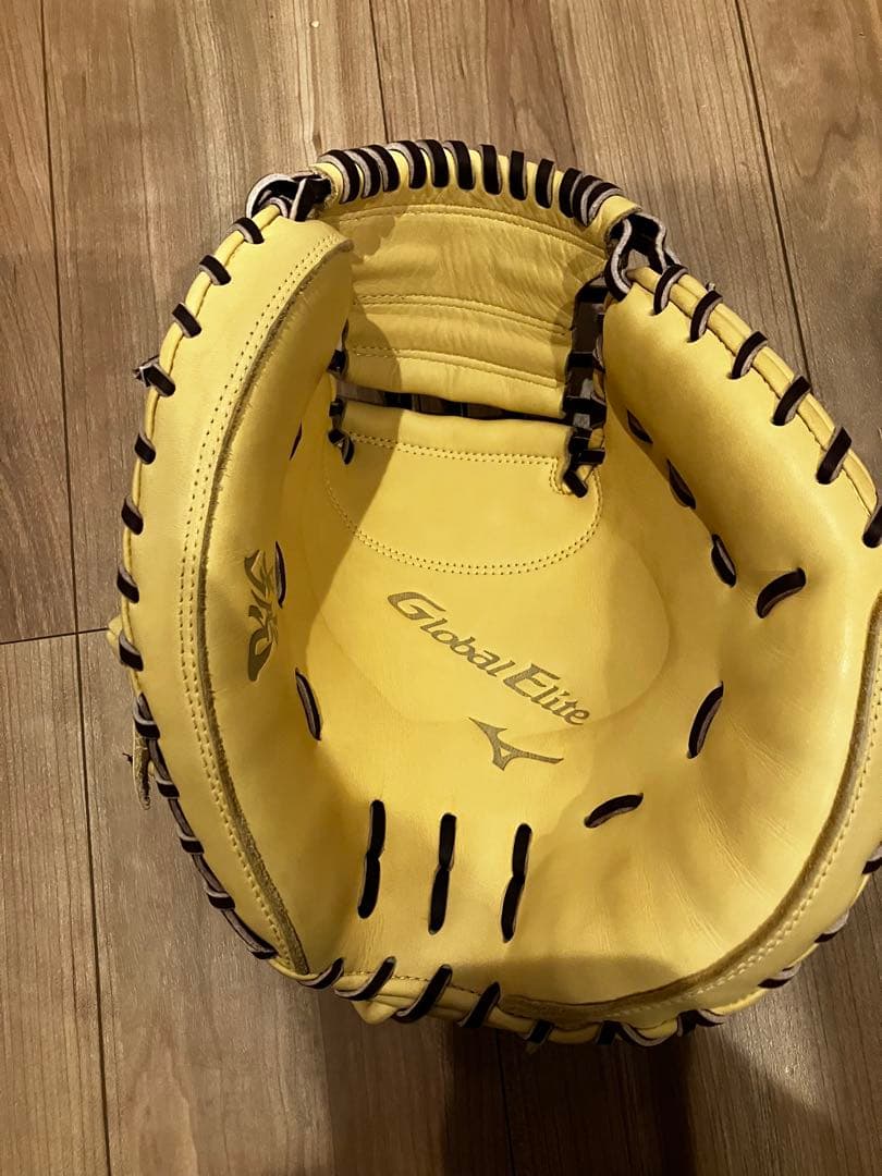 Mizuno Global Elite 軟式キャッチャーミット