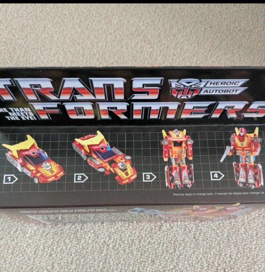 トランスフォーマー AUTOBOT CAVALIER HOT ROD ハズブロ