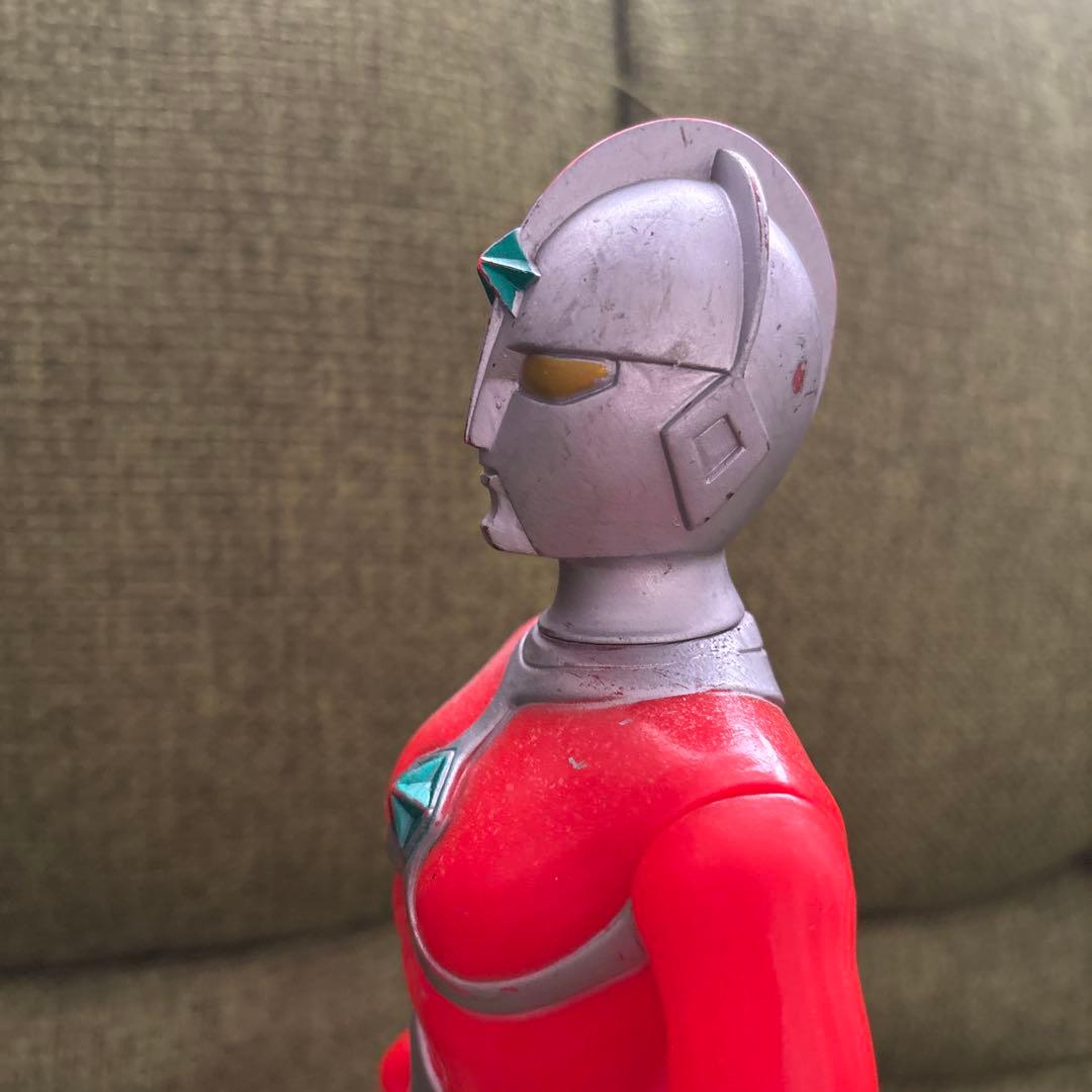 ウルトラマンジョーニアス　ソフビ