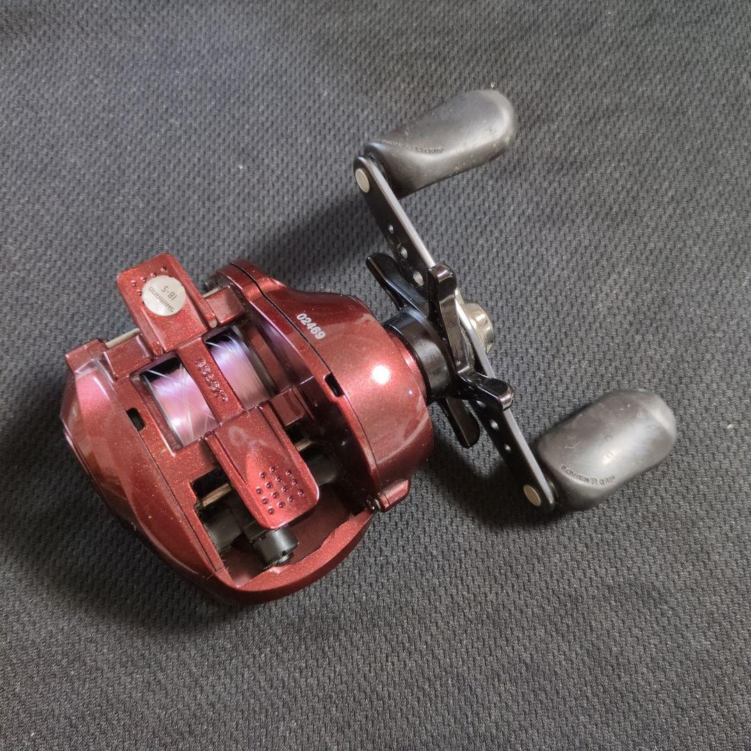 SHIMANO Scorpion XT 1000 ベイトリール　スコーピオン