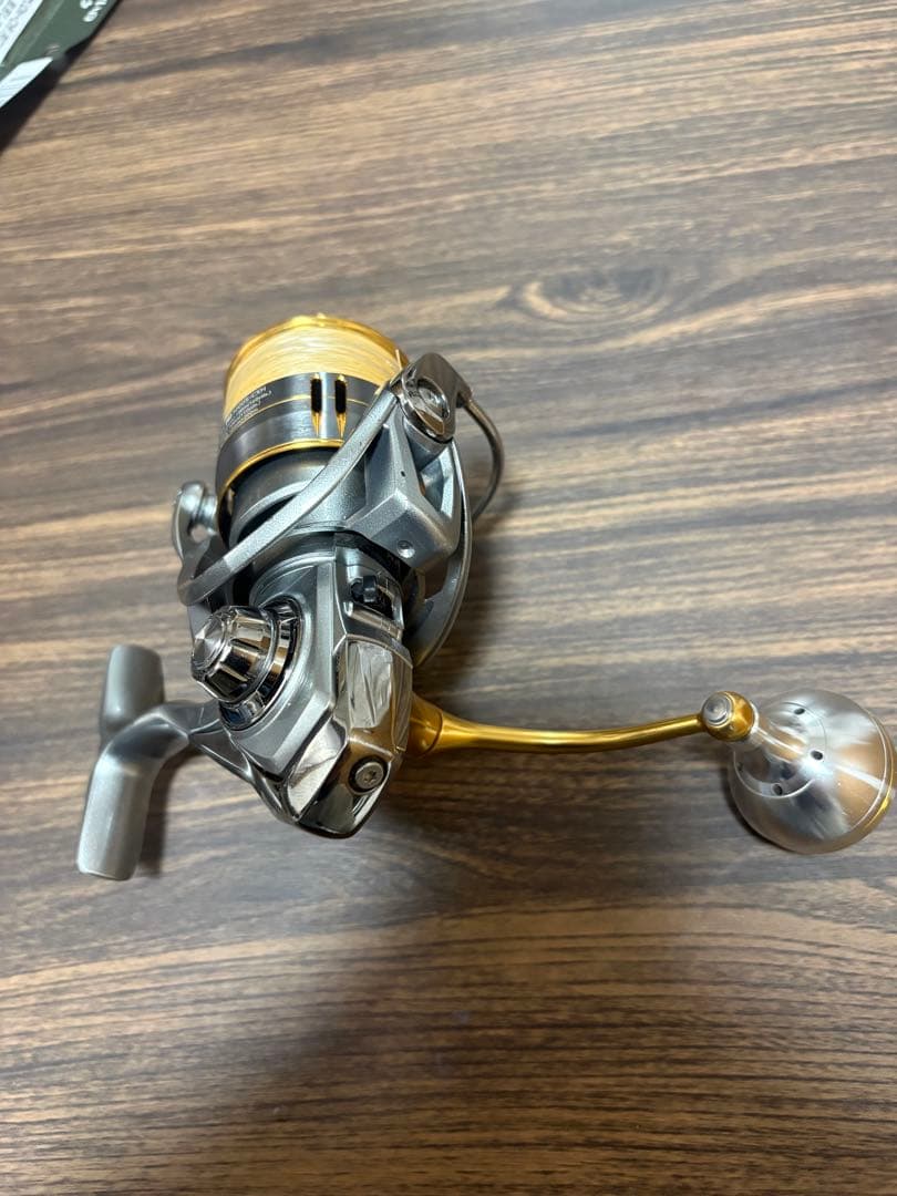 Daiwa FREAMS LT 3000S-CXH スピニングリール ゴメクサス