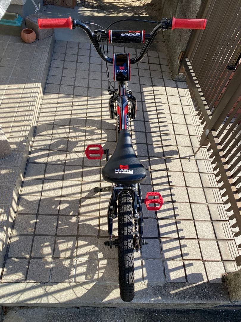 自転車本体 SHREDDER 16 HARO