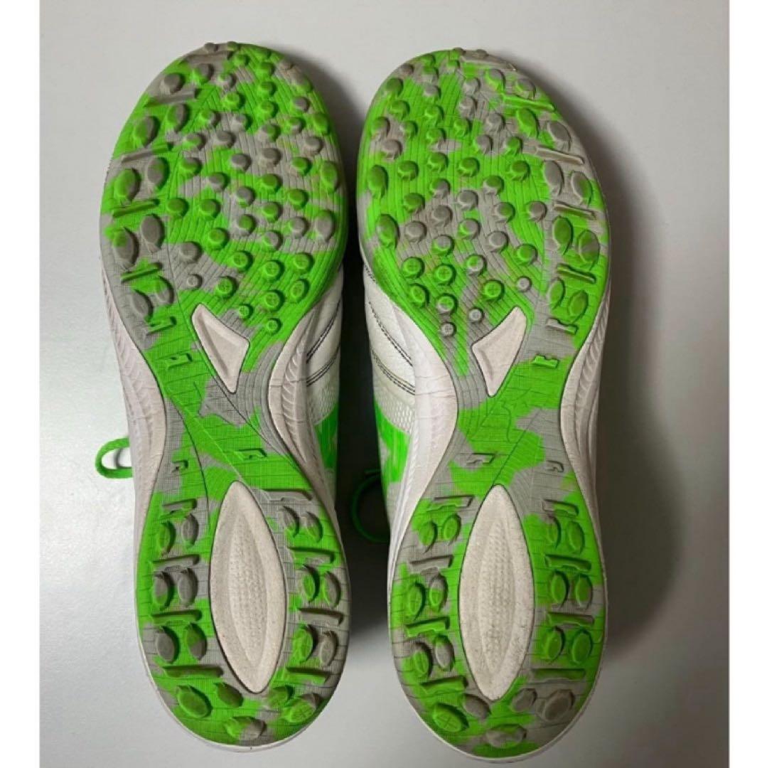 Mizuno Morelia Neo 4β ターフ