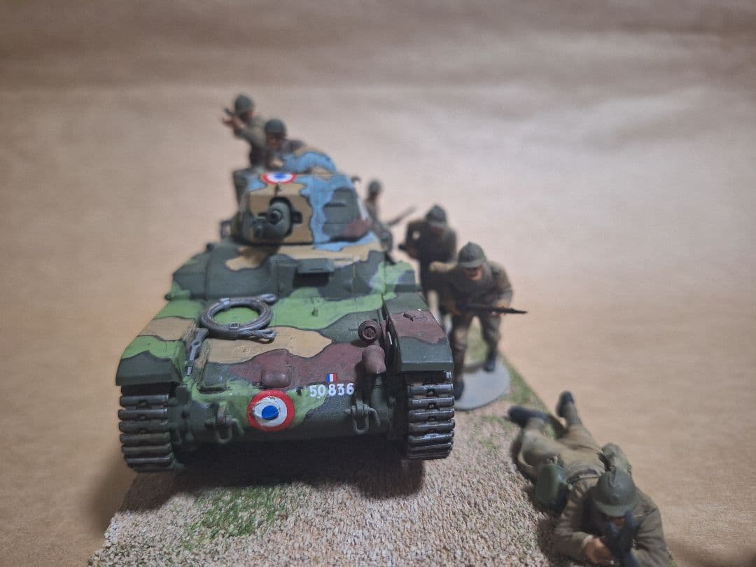 フランス軽戦車 R35 フランス兵士 1/35