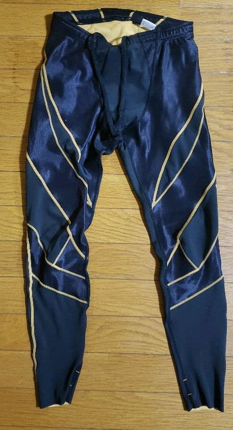 RIZAP 着圧ウェア トレーニング ウェア コミット1000 Mサイズ