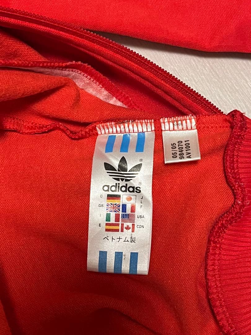 adidas 赤ジャージ Lサイズ CSFロゴ付き