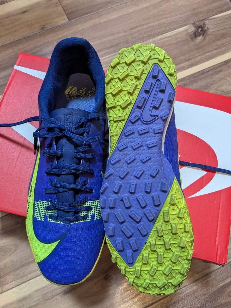 Mercurial Vapor 14 Academi サイズ 27.0
