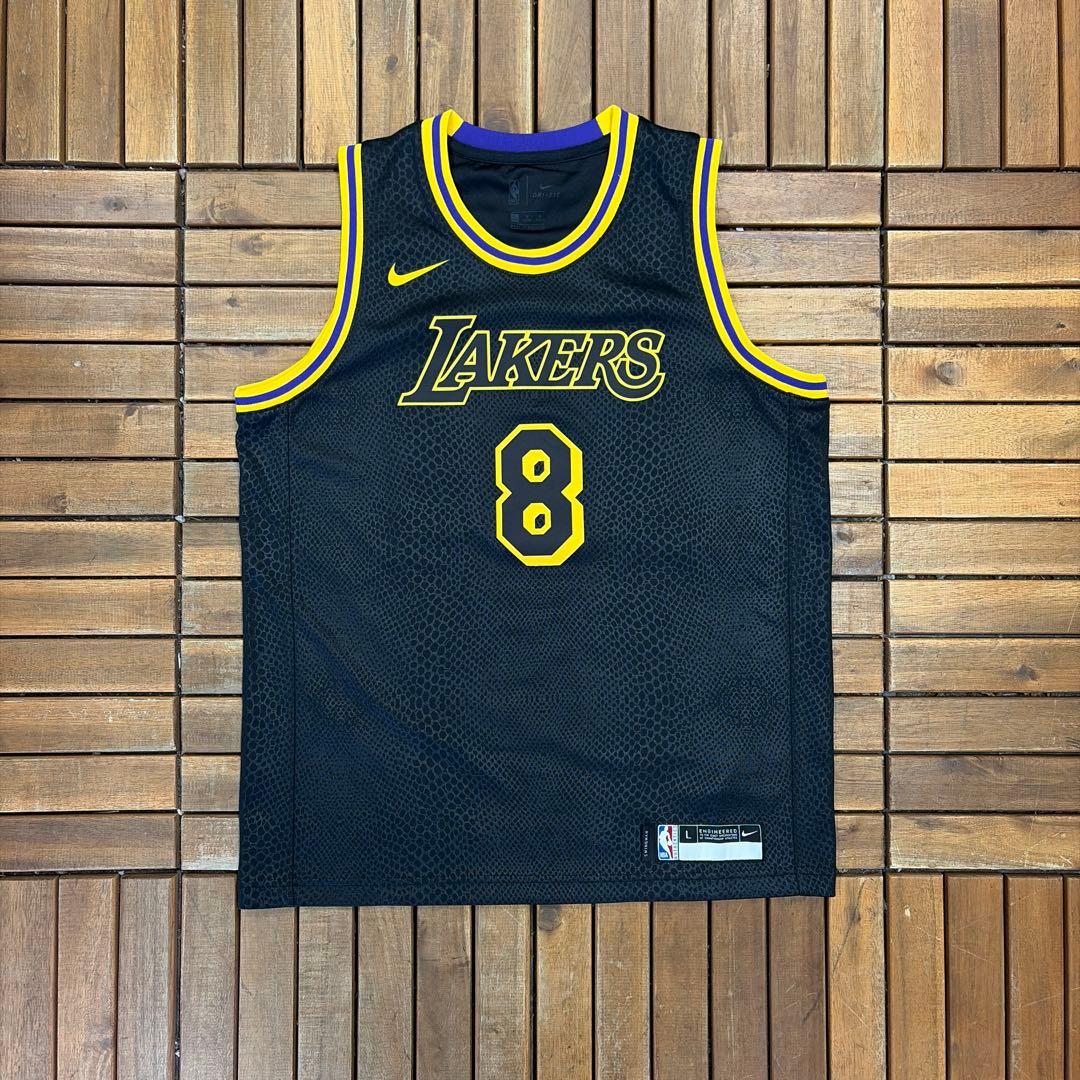 美品 NBA NIKE LAKERS KOBE BRYANT ユニフォーム