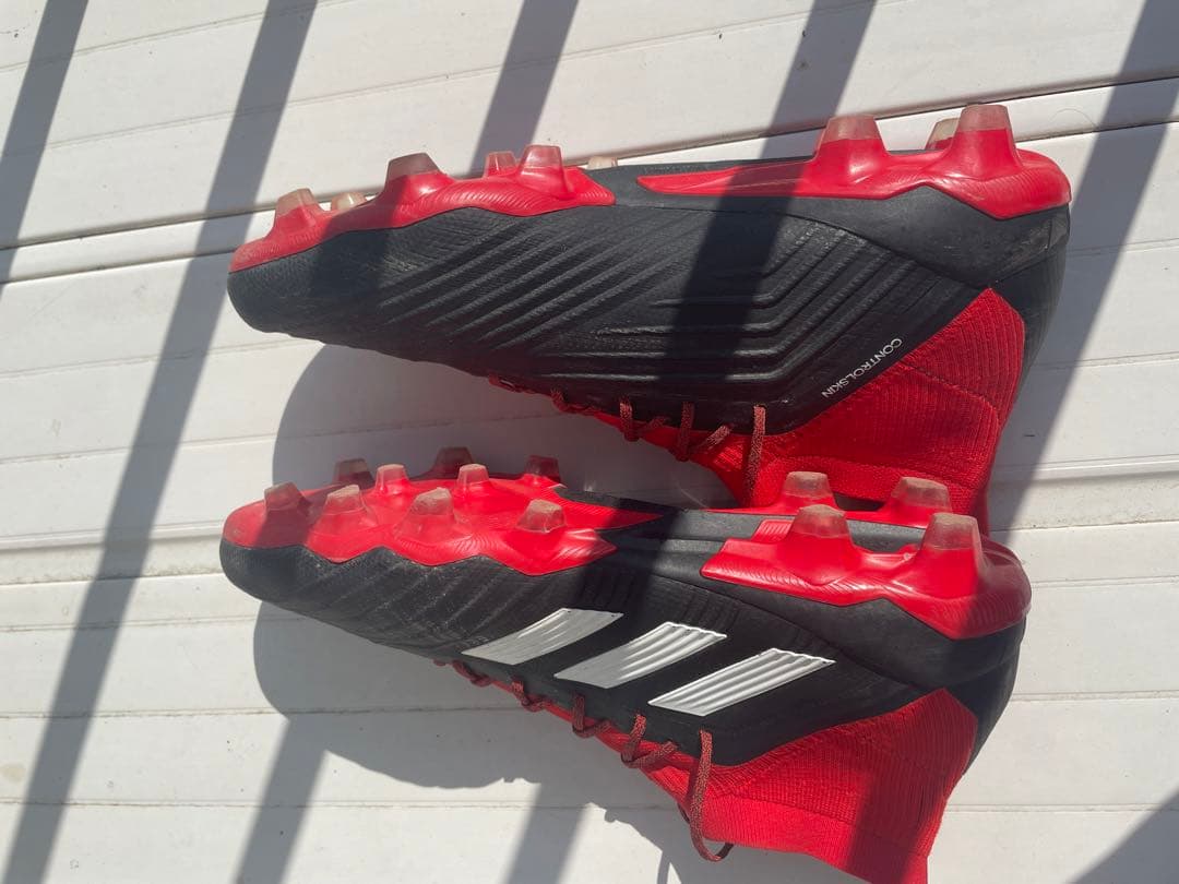 シューズ adidasPREDATOR19.1