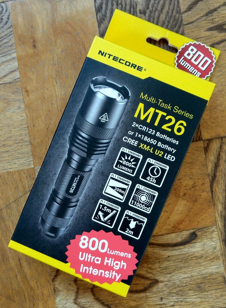 Nitecore MT26 ウェポンライト