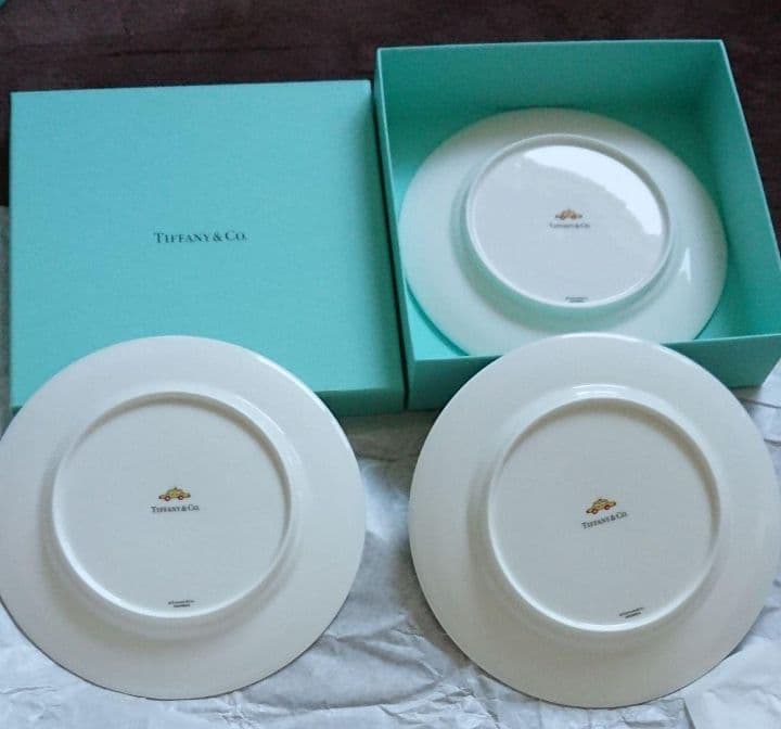 本日のみ値下げ　美品　ティファニー　１９cmプレート3枚セット
