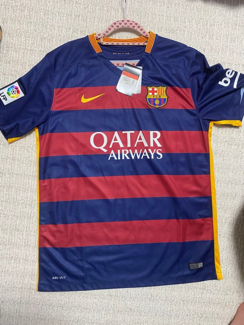 正規品 メッシ ユニフォーム バルセロナ タグ付き新品未使用