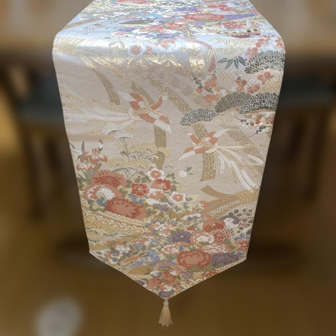 table runner 「花籠吉鳥」　帯リメイク 長長尺270㎝　正絹