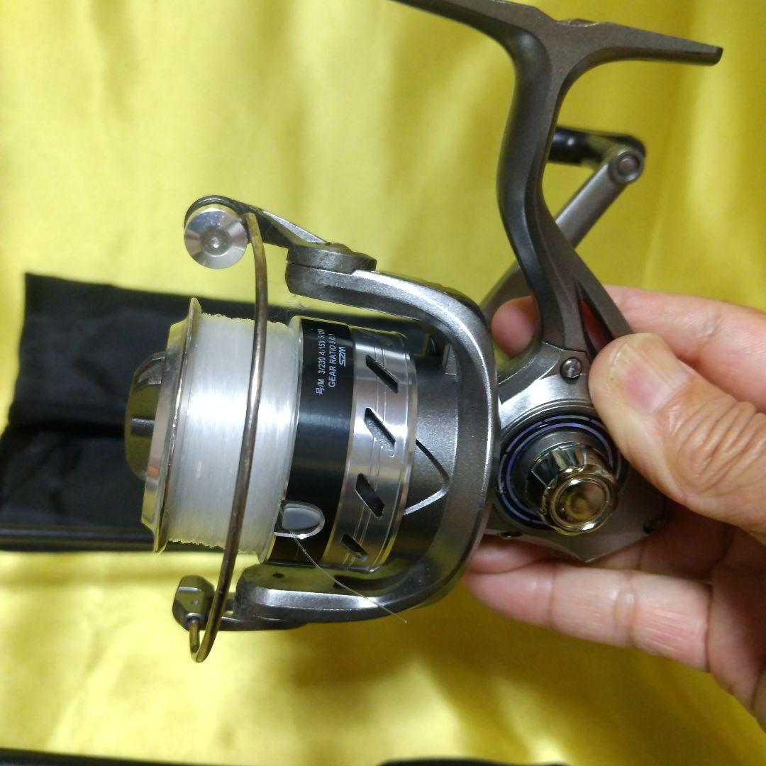 美品、 Daiwa Emeraldas ロッド 2.5M ケース付き