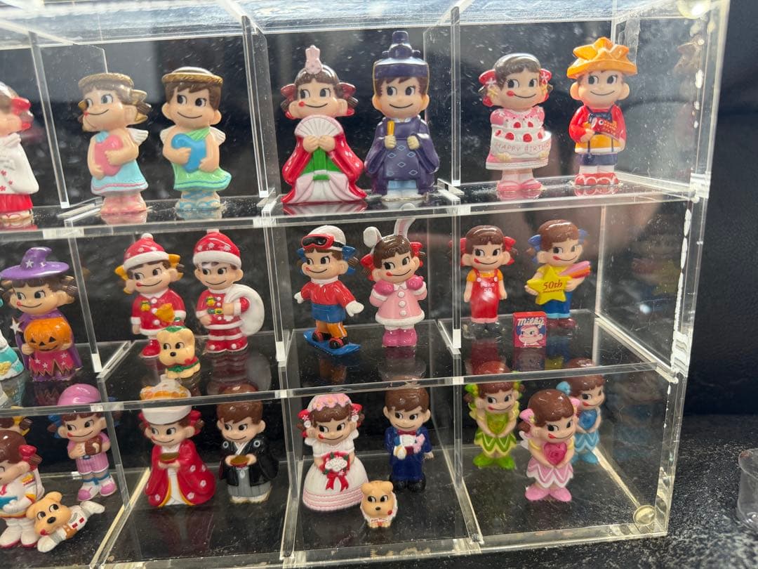 不二家 ペコちゃん フィギュア 35体 大量まとめ売り コレクションケース付