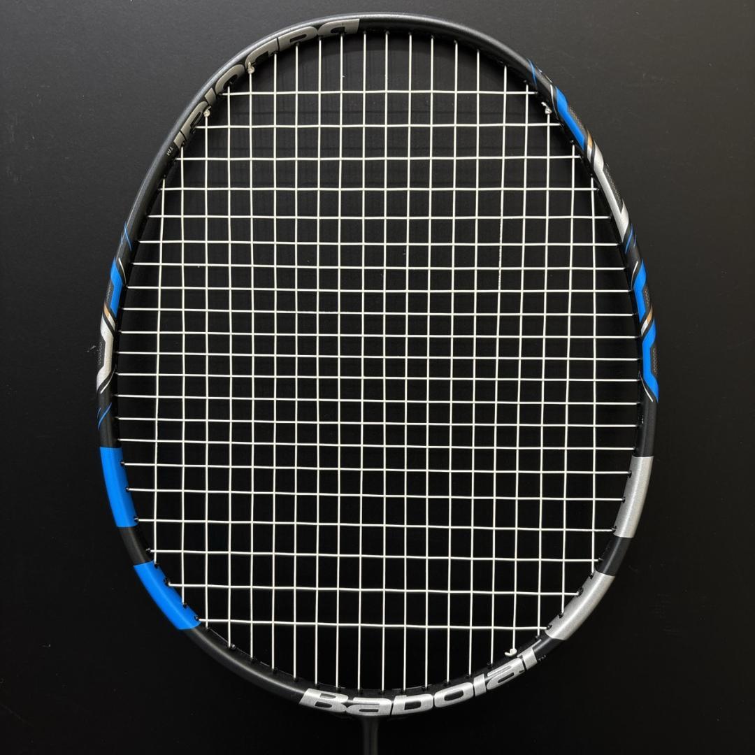 BabolaT　SATELITE　ESSENTIAL　バトミントンラケット