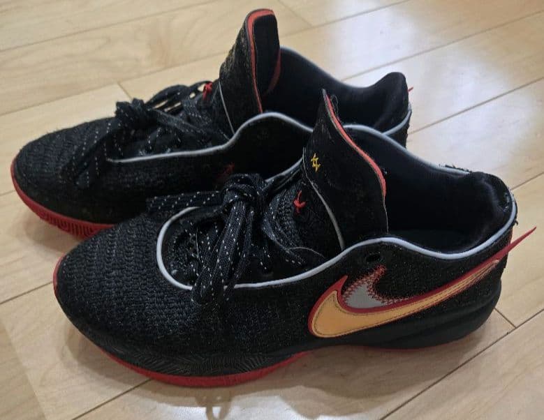 NIKEレブロン20マイアミヒート　26.5cm