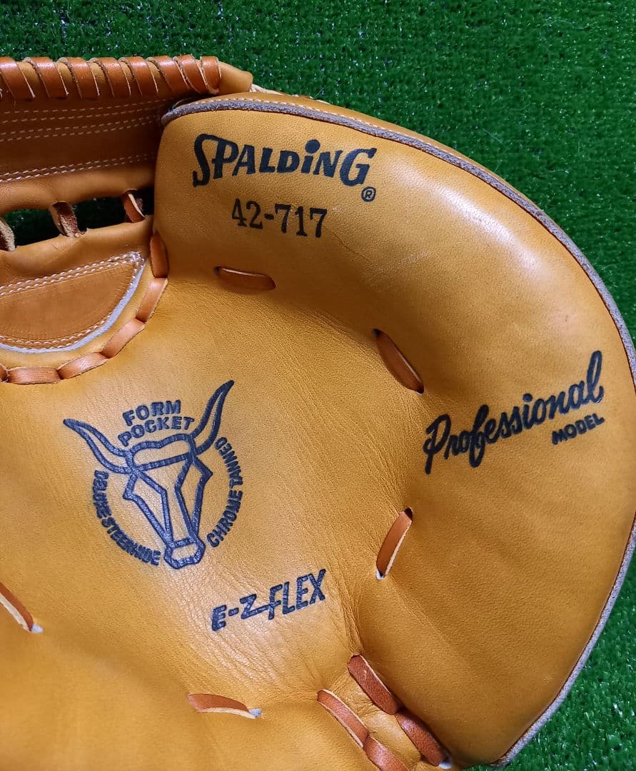 SPALDING アメリカンミット　ヨギベラ