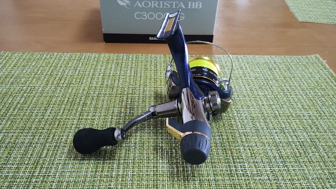 13シマノ アオリスタBB　C3000HGとダイワ アオリトライアル3000BR