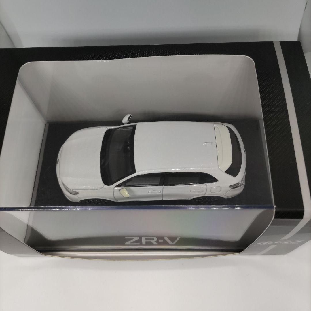 【美品】1/43ミニカー ホンダ ZR-V e:HEV プラチナホワイトパール