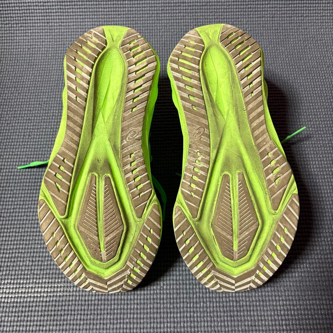 【asics NOVABLAST5】レディース 24.5cm 緑/黒