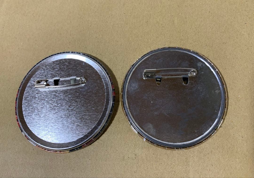 ワンピース　ルフィ　缶バッジ　2点