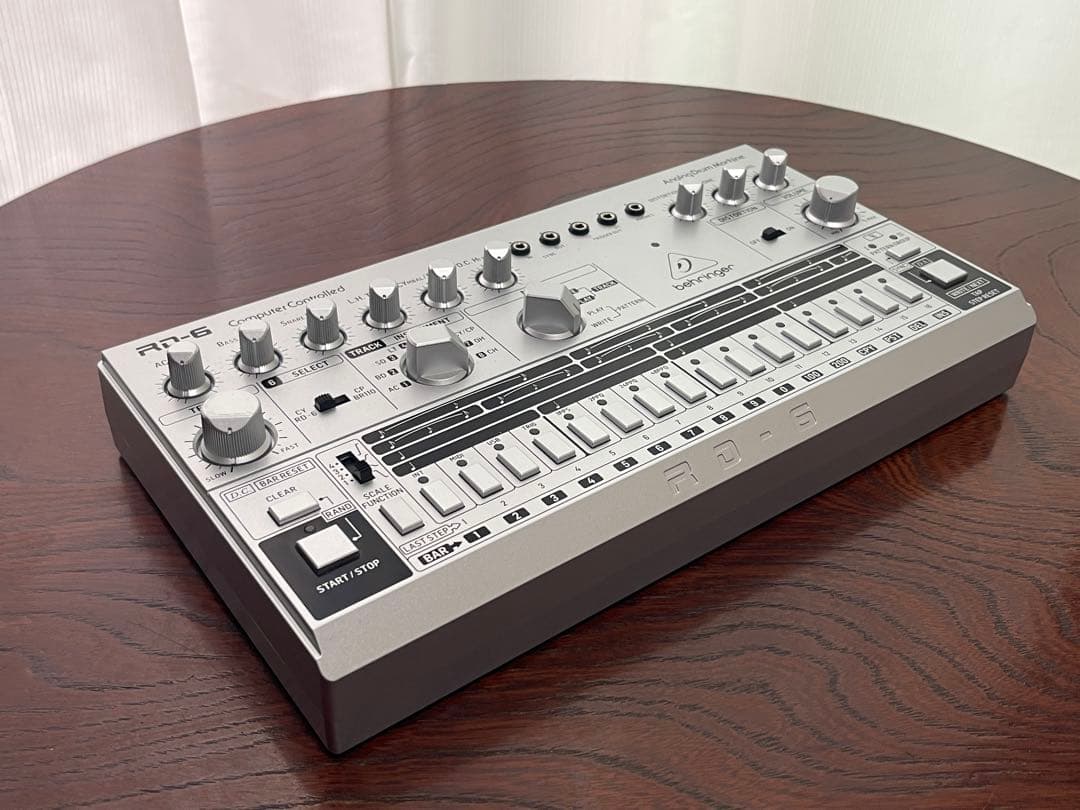 Behringer RD-6 アナログドラムマシン