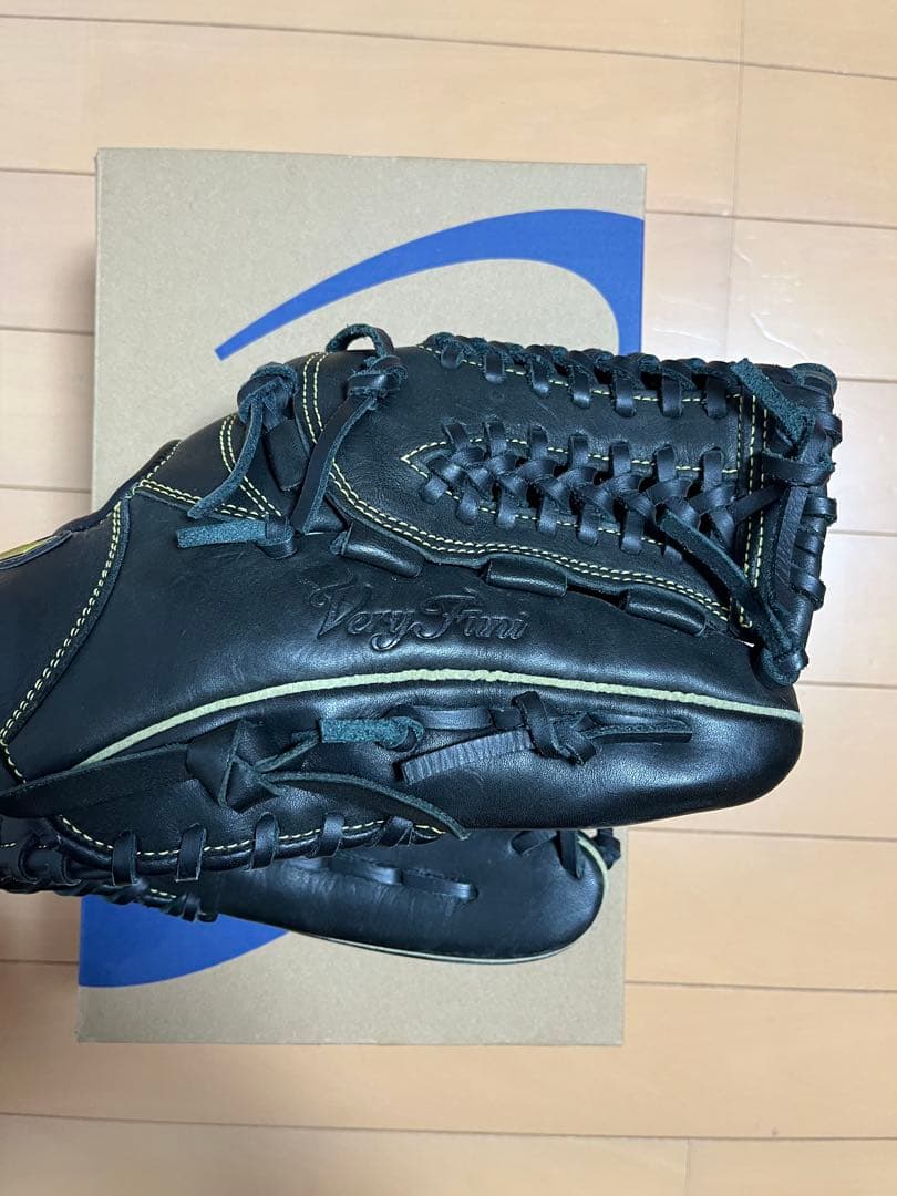 Mizuno VeryFine ブラック グローブ