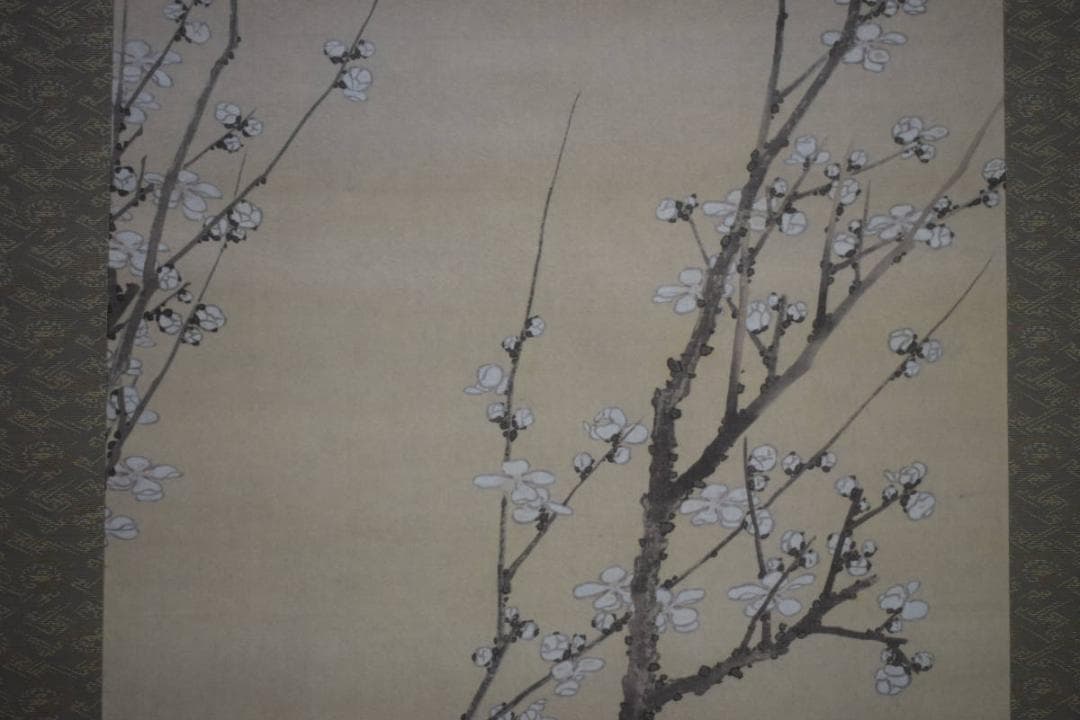 複製/葛飾北斎/白梅図/工芸/桐共箱付/布袋屋掛軸HH-812