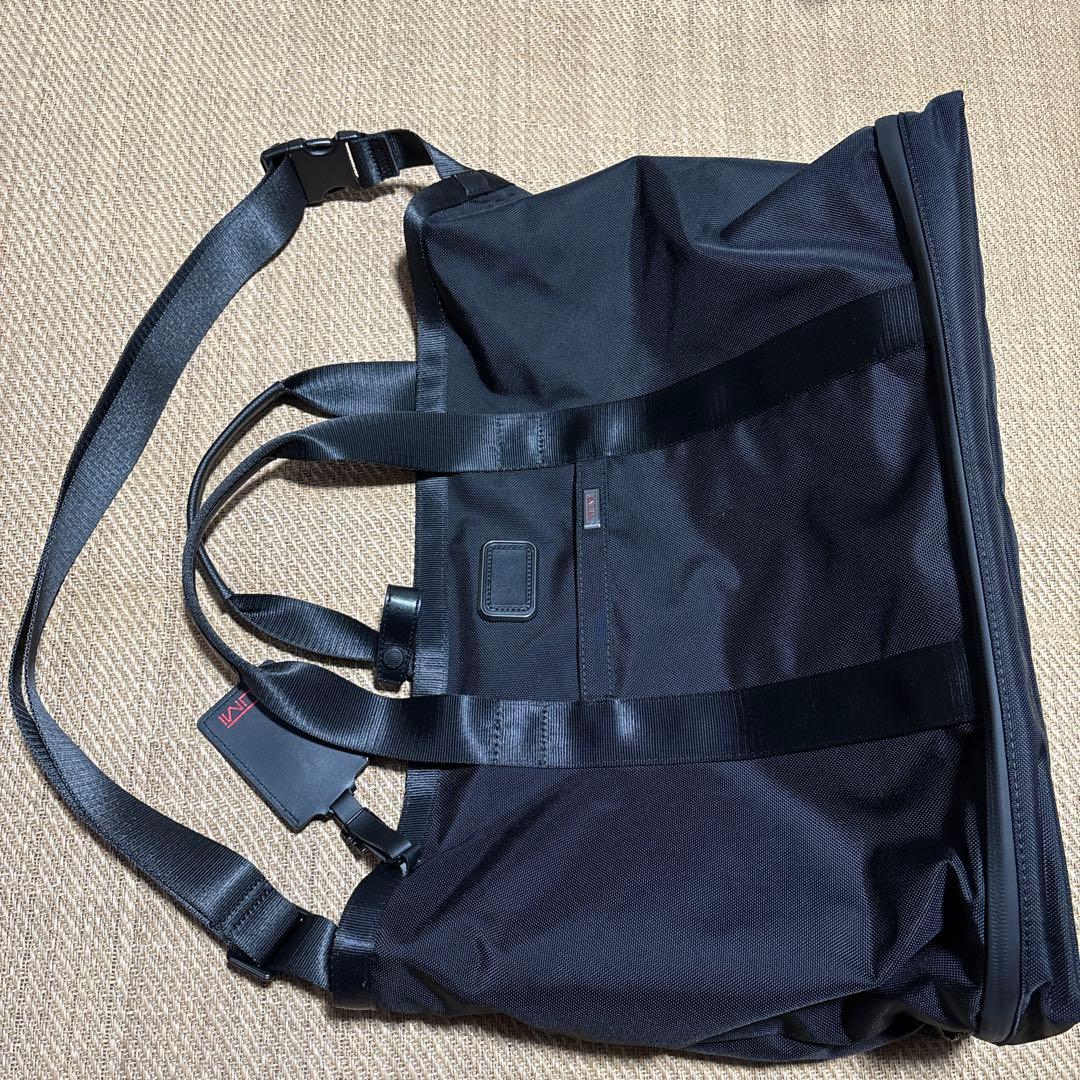 tumi トートバッグ　キャリーオールトート　アルファ3 黒