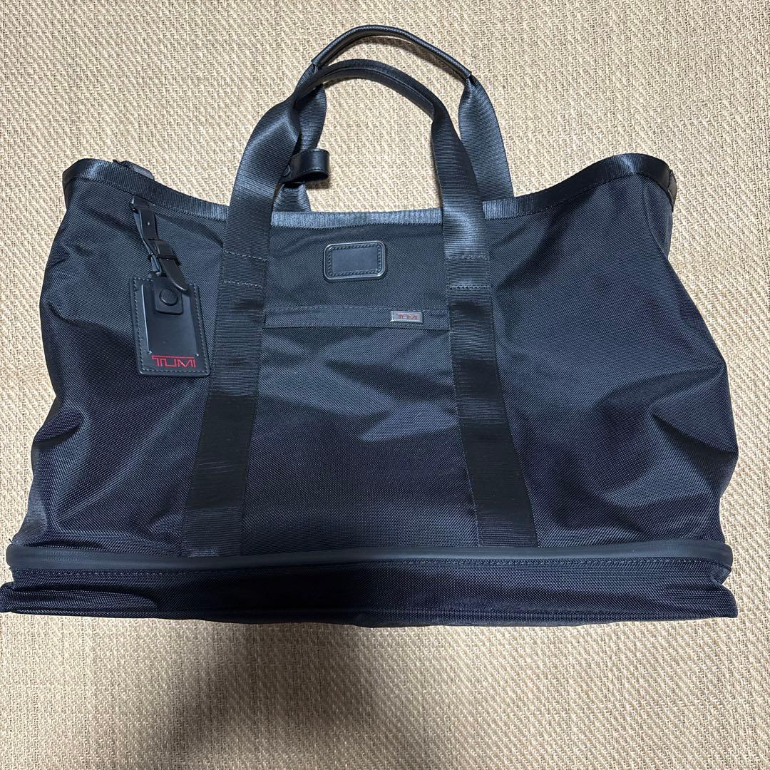 tumi トートバッグ　キャリーオールトート　アルファ3 黒