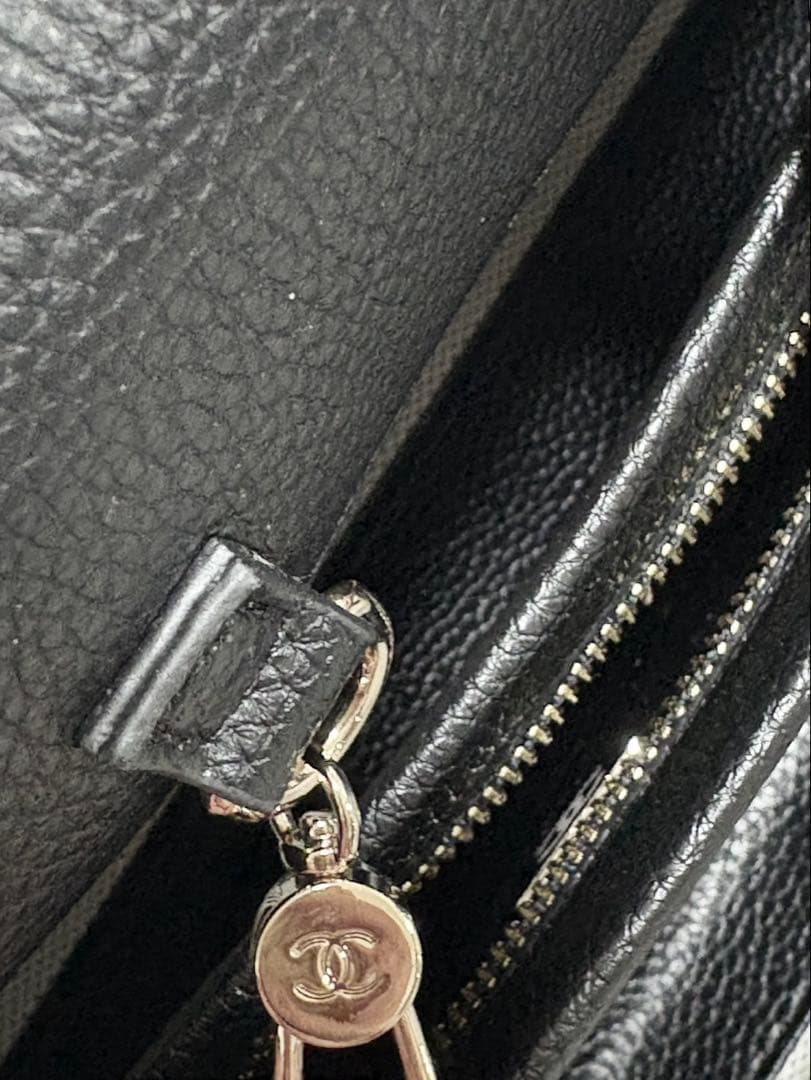 CHANEL 新作ノベルティショルダーバッグ