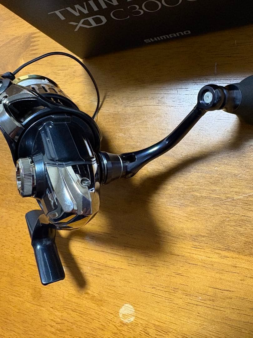 さとーさん専用　17ツインパワー　XD c3000HG 替えスプール付き