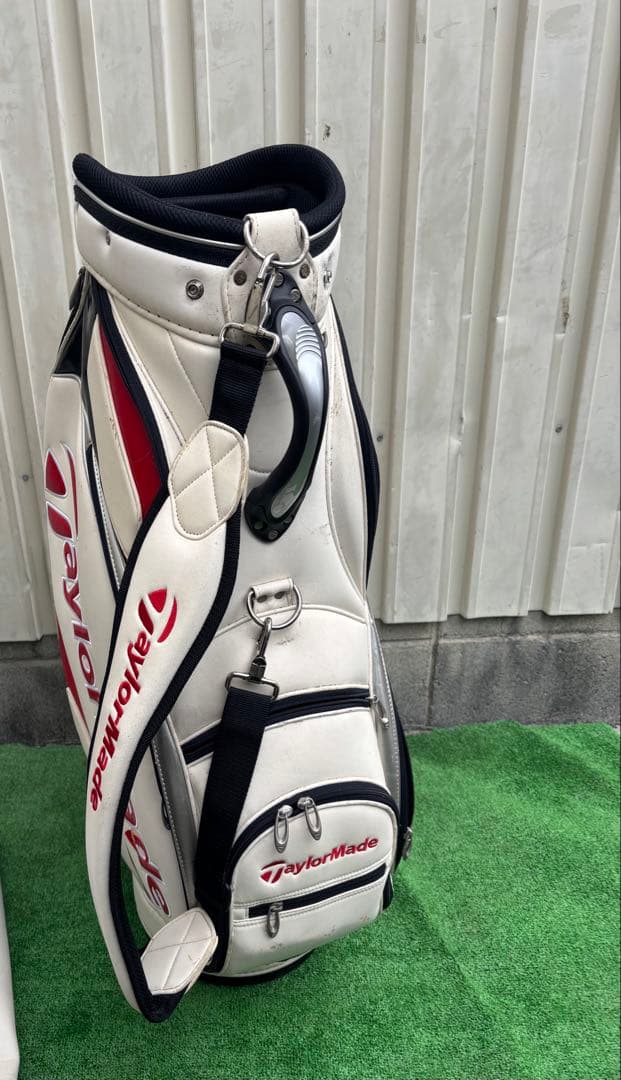 TaylorMade キャディバッグ ホワイト/レッド