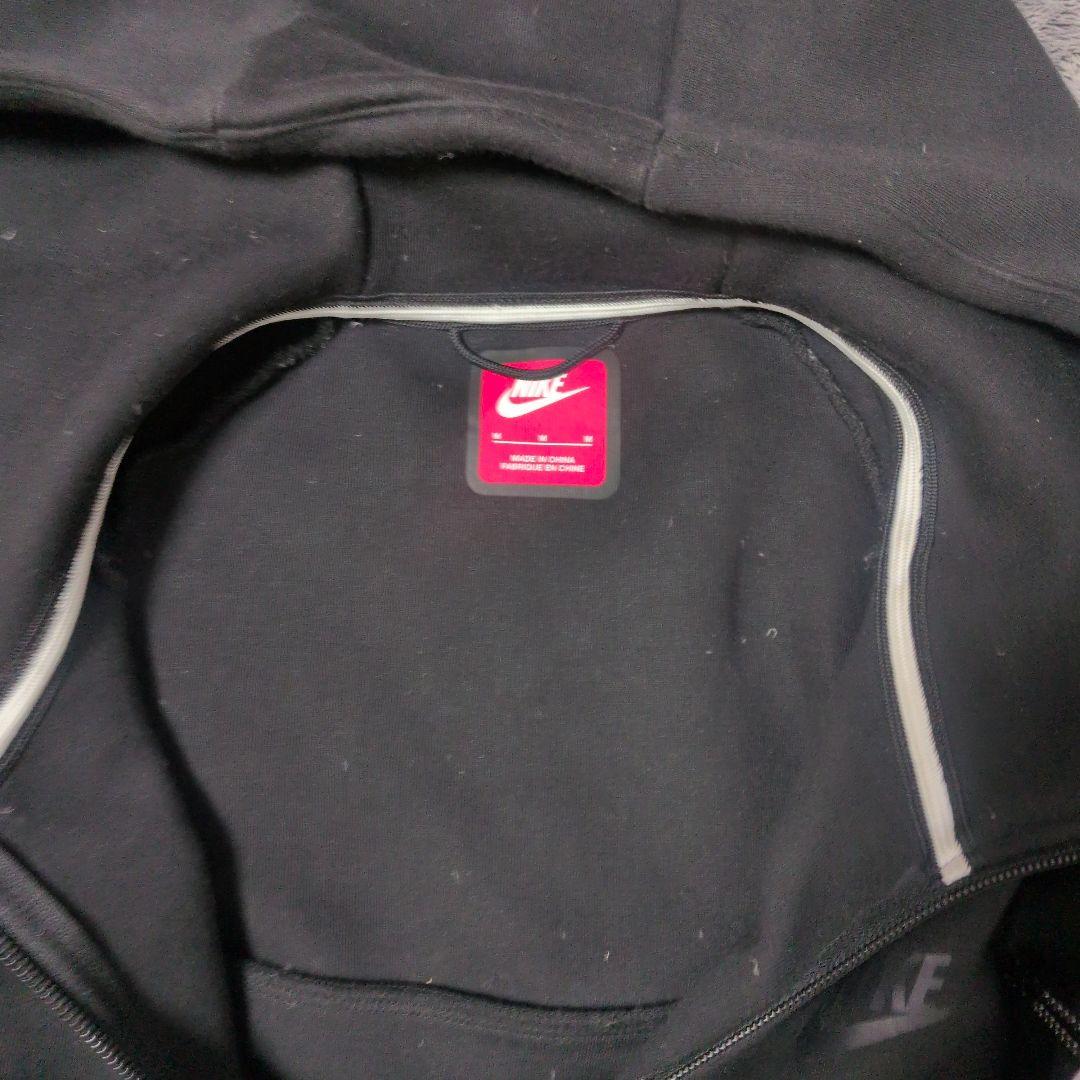 Nike Tech フルジップフードジャケット ブラック