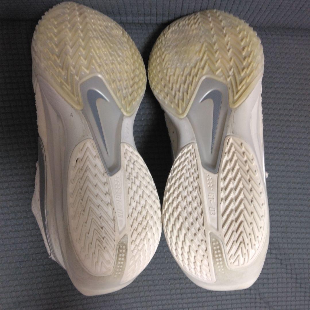 Nike バスケットボール GTカット3 -