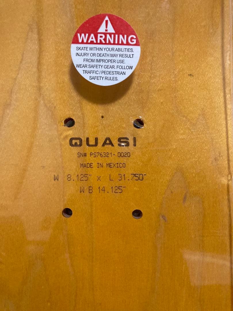 QUASI スケートボード 8.125\" x 31.75\"