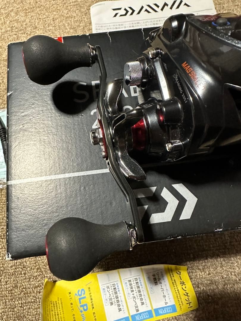 早い者勝ち　19H 使用極僅か　DAIWA 19 SEABORG 200J DH