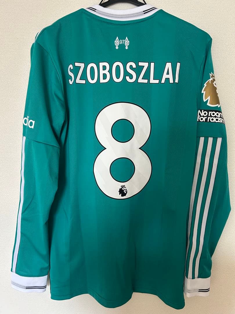 リバプール3rdユニホーム　Szoboszlai 8