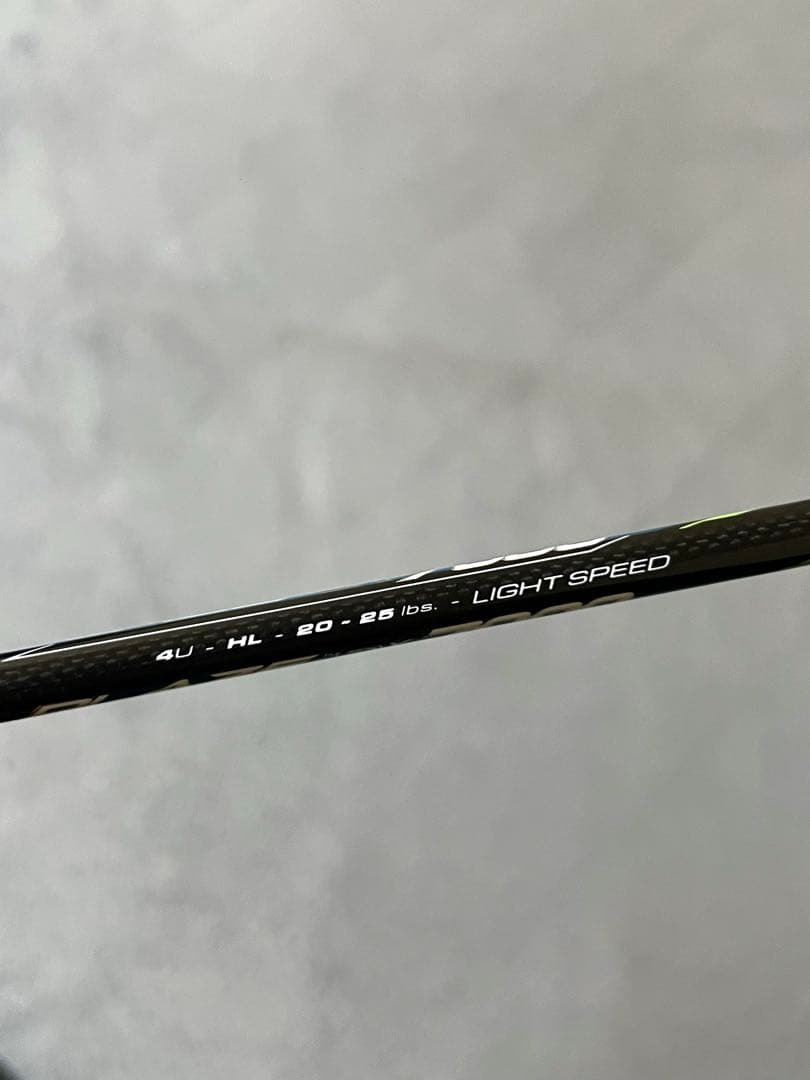 バドミントンラケット2本セット　ヨネックス、ウイルソン