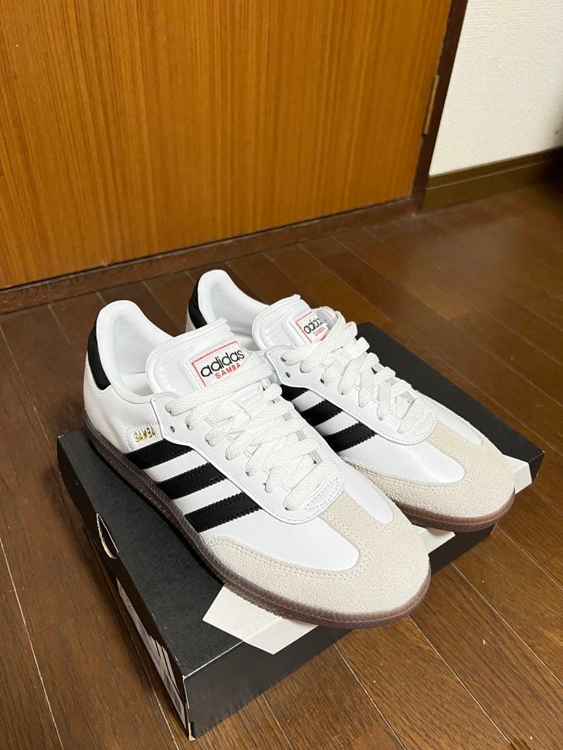 Adidas Samba ホワイト/ブラックフットサルシューズ