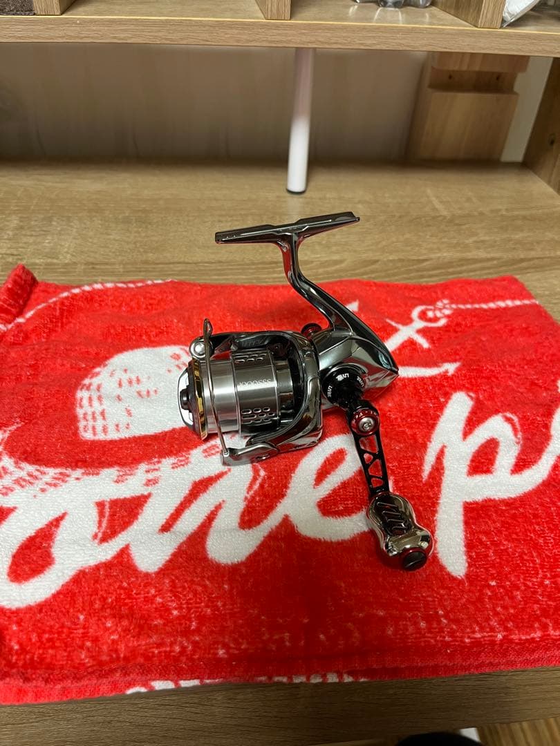 SHIMANO 18STELLA 1000SSSDH リール