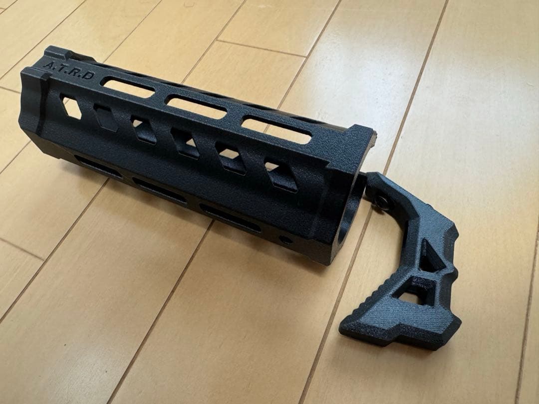 A.T.R.D 次世代MP5 MLOKタイプハンドガード +BLADE GRIP